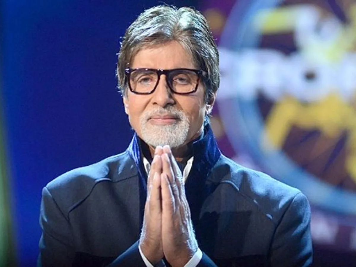 Amid Family Feud Rumours, Amitabh Bachchan Begs To Be Excused In A ...