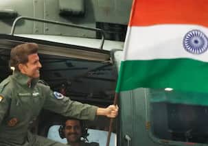 Fighter Spoiler: Hrithik Roshan, Deepika Padukone film packs a special surprise at the end, much after credits start rolling