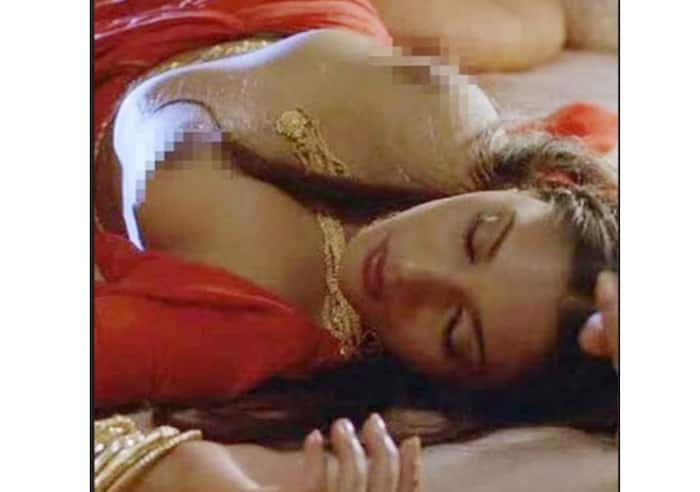 Anu Agarwal in Aashiqui