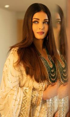 Aishwarya Rai Bachchan and other Top 10 Bollywood beauties with bewitching light eyes