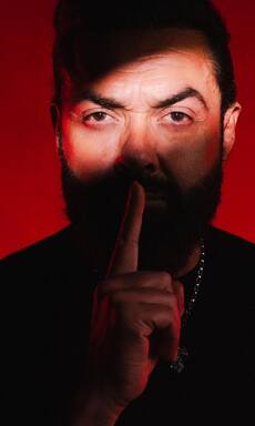 हाईएस्ट पेड विलेन्स हैं ये 9 स्टार्स, हीरो भी मांग जाता है पानी