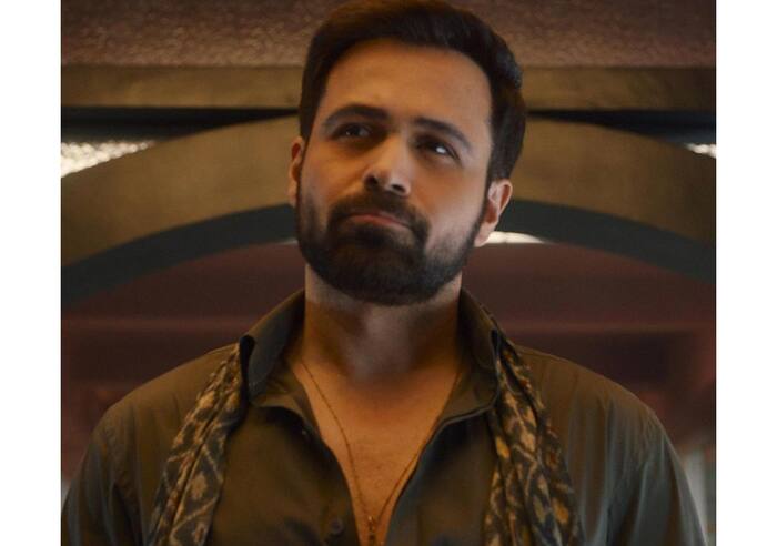 Emraan Hashmi looks dapper
