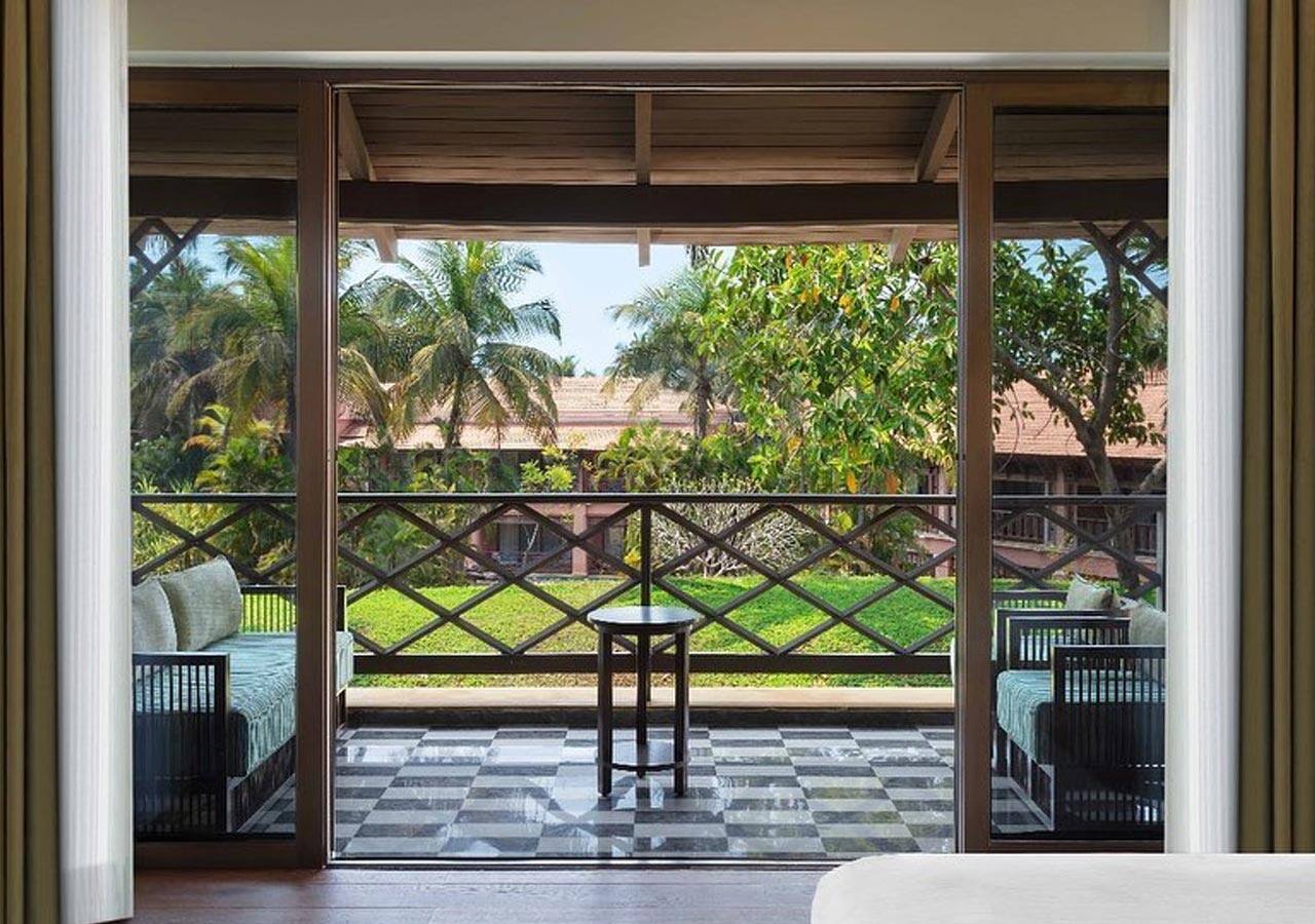 Rakul Preet Singh and Jackky Bhagnani wedding: Surrounded with trees