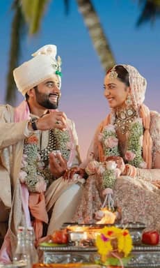 Rakuul Preet Singh, Anushka Sharma and other Top 10 actresses who ditched red on their wedding day