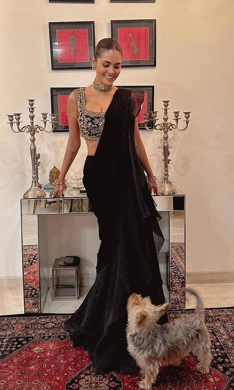 Black Saree For Farewell • Anaya Designer Studio | Sarees, Gowns And  Lehenga Choli