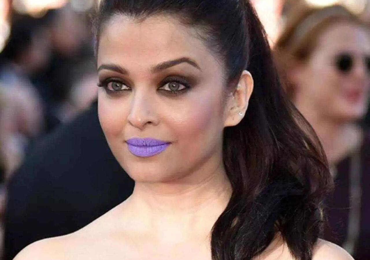 Aishwarya Rai Bachchan wore purple lip shade