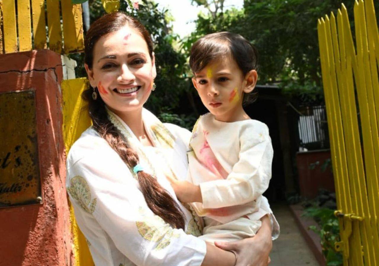 Dia Mirza arrived with her son