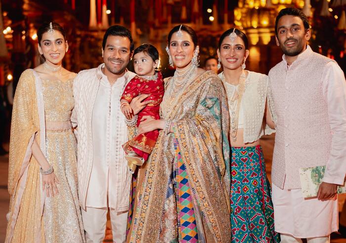 Shloka Mehta poses with her daughter, Veda and her family at Anant Ambani, Radhika Merchant's pre-wedding 