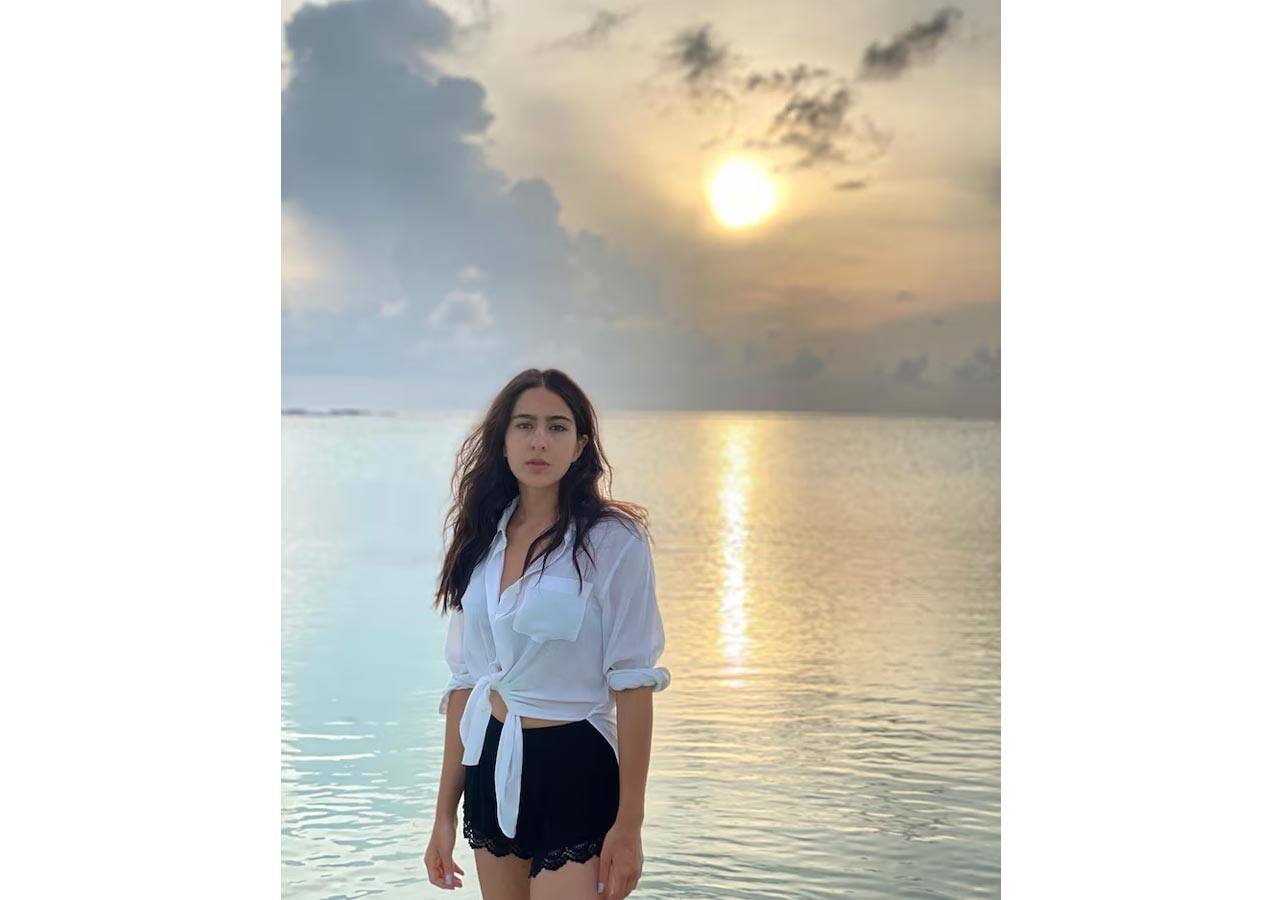 Sara Ali Khan looks comfy