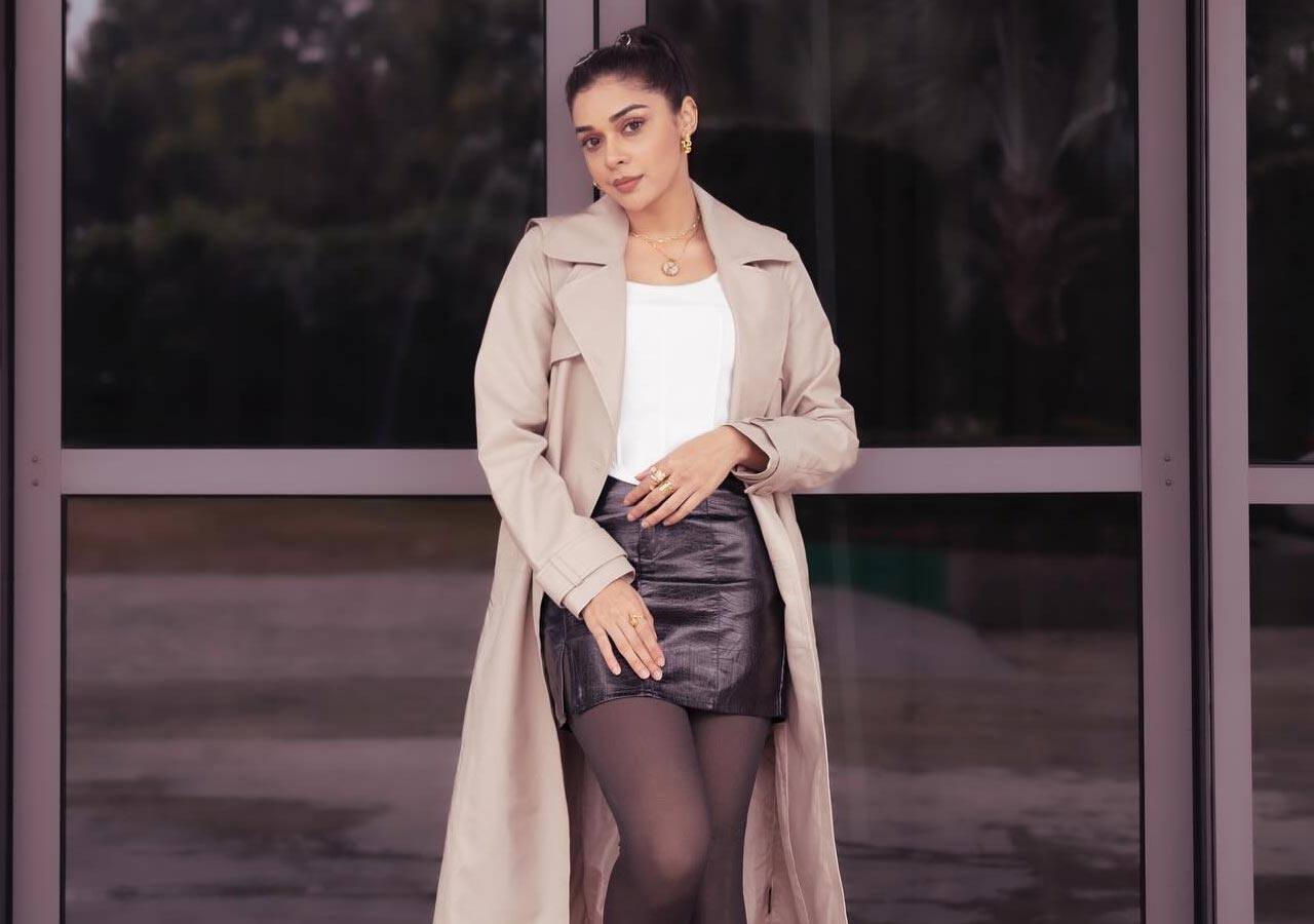 Eisha Singh in Ishq Ka Rang Safed