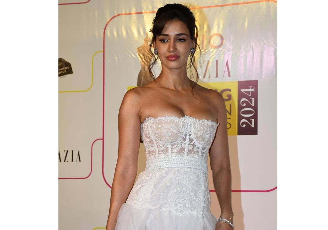 Disha Patani looks classy