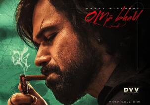 पवन कल्याण की 'ओजी' से जारी हुआ इमरान हाशमी का किलर लुक, धुंए के छल्ले उड़ाते दिखे 'ओमी भाऊ'