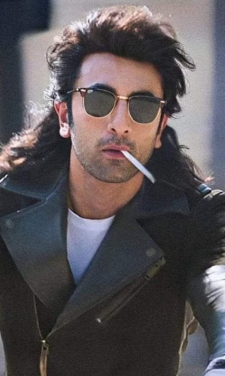Ranbir Kapoor's early Brahmastra look test shows him as Rumi, with long  hair and brooding intensity | Bollywood - Hindustan Times
