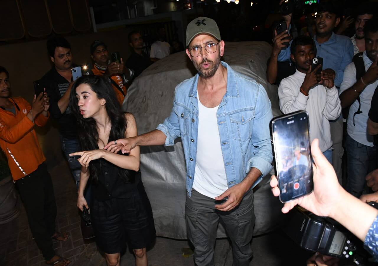 Hrithik Roshan and Saba Azad walk hand in hand as they step for a dinner date 