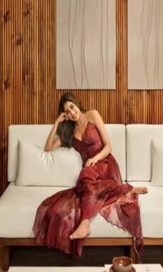 Want to stay in Bollywood celebrity homes? Check rent for one night