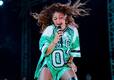 Bottle thrown at Sunidhi Chauhan amidst live concert; here's how she handled it like a total badass