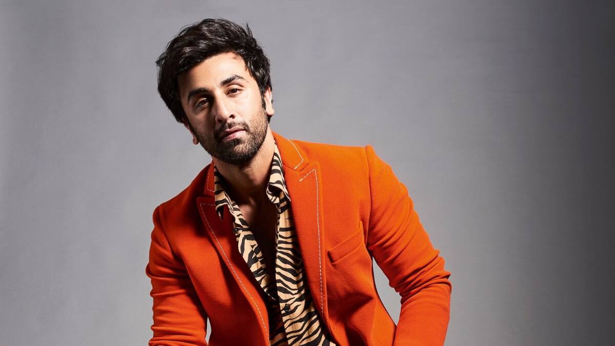 Ranbir Kapoor and other Bollywood stars who are not on social media