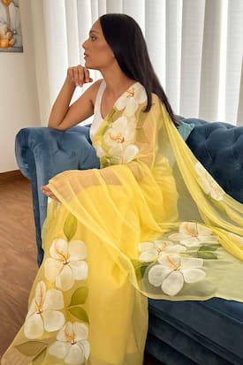 Top 5 Sarees Under Rs. 500 That Won't Break the Bank