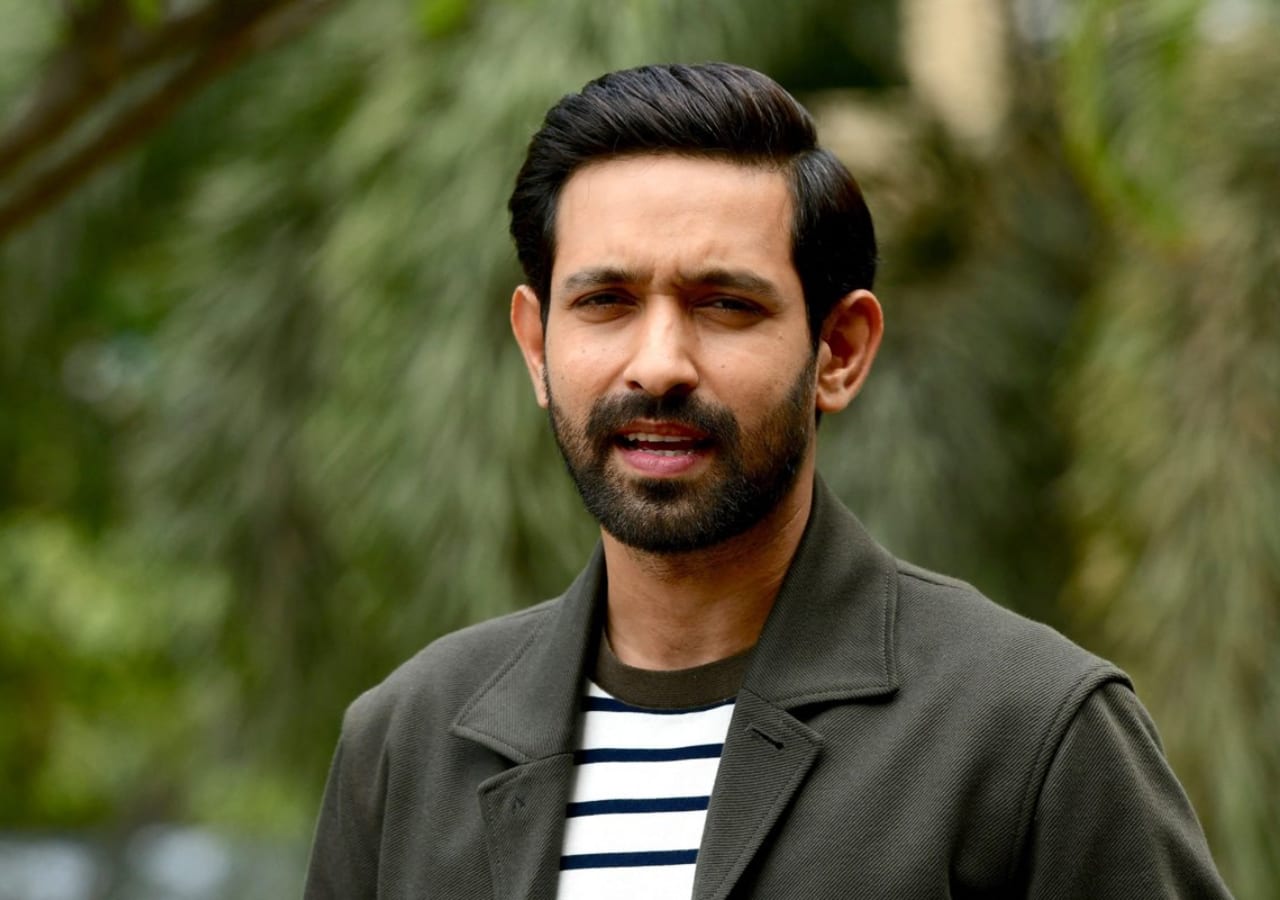 12th Fail star Vikrant Massey lost his cool on a fan for THIS reason