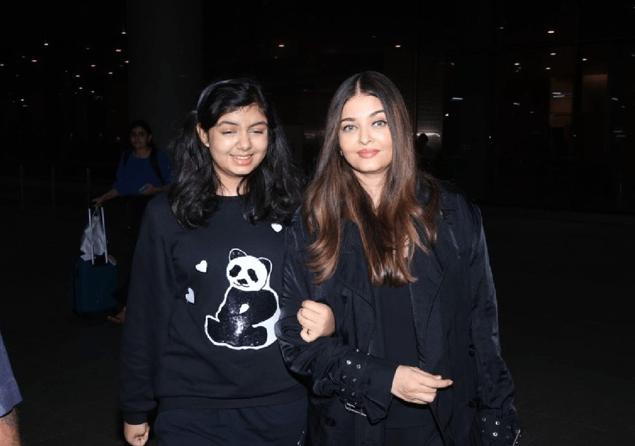 Paris Fashion Week 2024 Aishwarya Rai Bachchan dresses in all black as