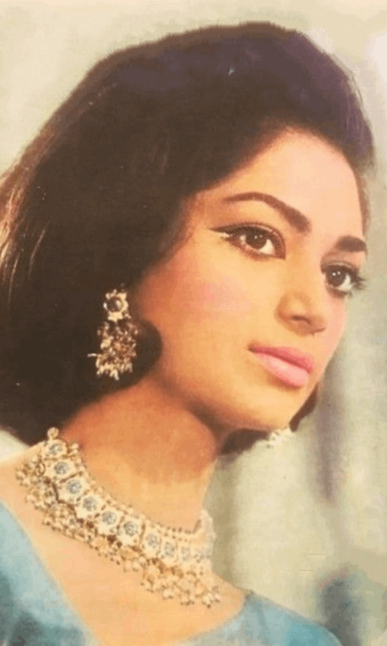 Simi Garewal - Latest News, Photos, Videos, Awards, Filmography, Simi ...