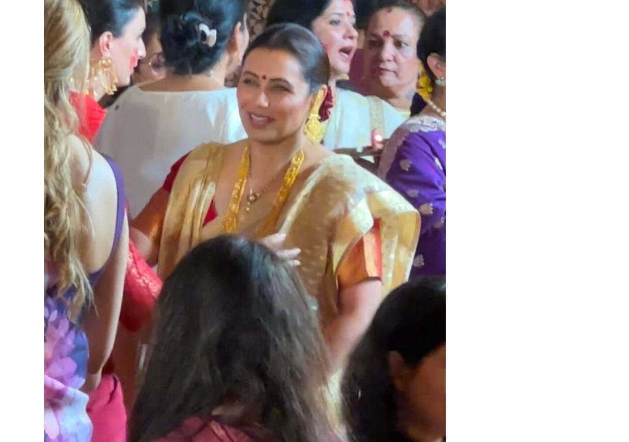 Rani Mukerji seen laden with gold jewellery