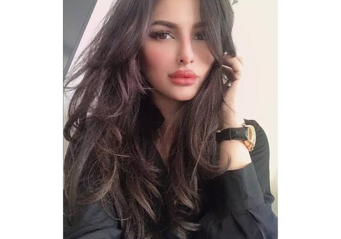 Akhil Akkineni Girlfriends