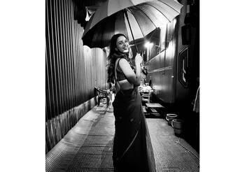 Bhool Bhulaiyaa 3 star Triptii Dimri drops BTS pics from sets ...