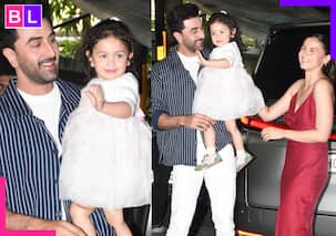 Christmas पर Raha Kapoor की क्यूटनेस ने खींचा ध्यान, पैप्स को क्यूट एक्सप्रेशंस देती दिखी Ranbir Kapoor-Alia Bhatt की लाडली