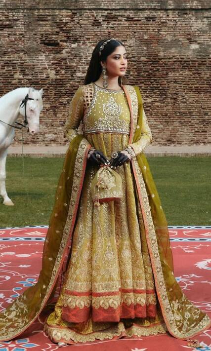 Sajal Aly inspired top 10 latest Pakistani suit collection