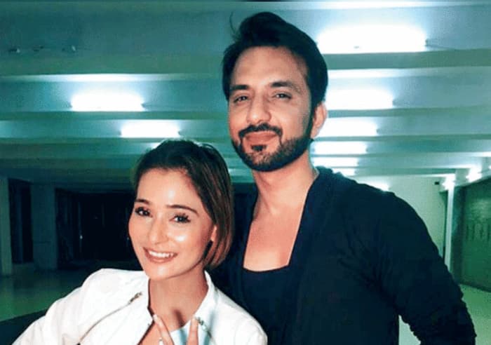 sara khan in bigg boss