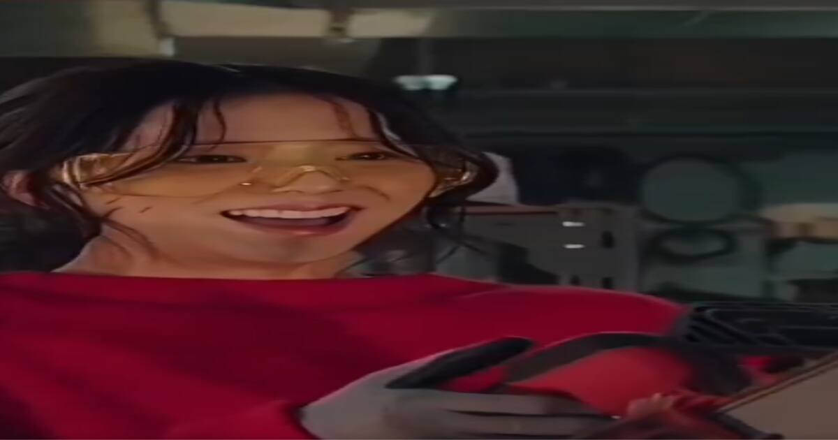 BLACKPINK’s Jisoo’s Zom-Com K-drama breaks records, sets a new benchmark BLACKPINK’s Jisoo’s Zom-Com K-drama breaks records, sets a new benchmark