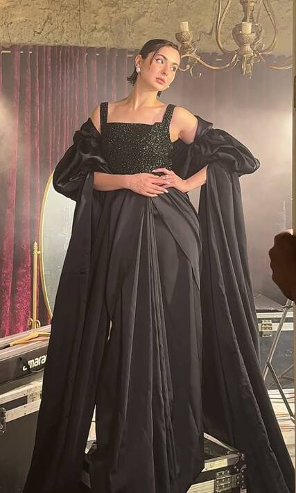 Top 10 Hania Aamir-inspired bold outfits you can wear too
