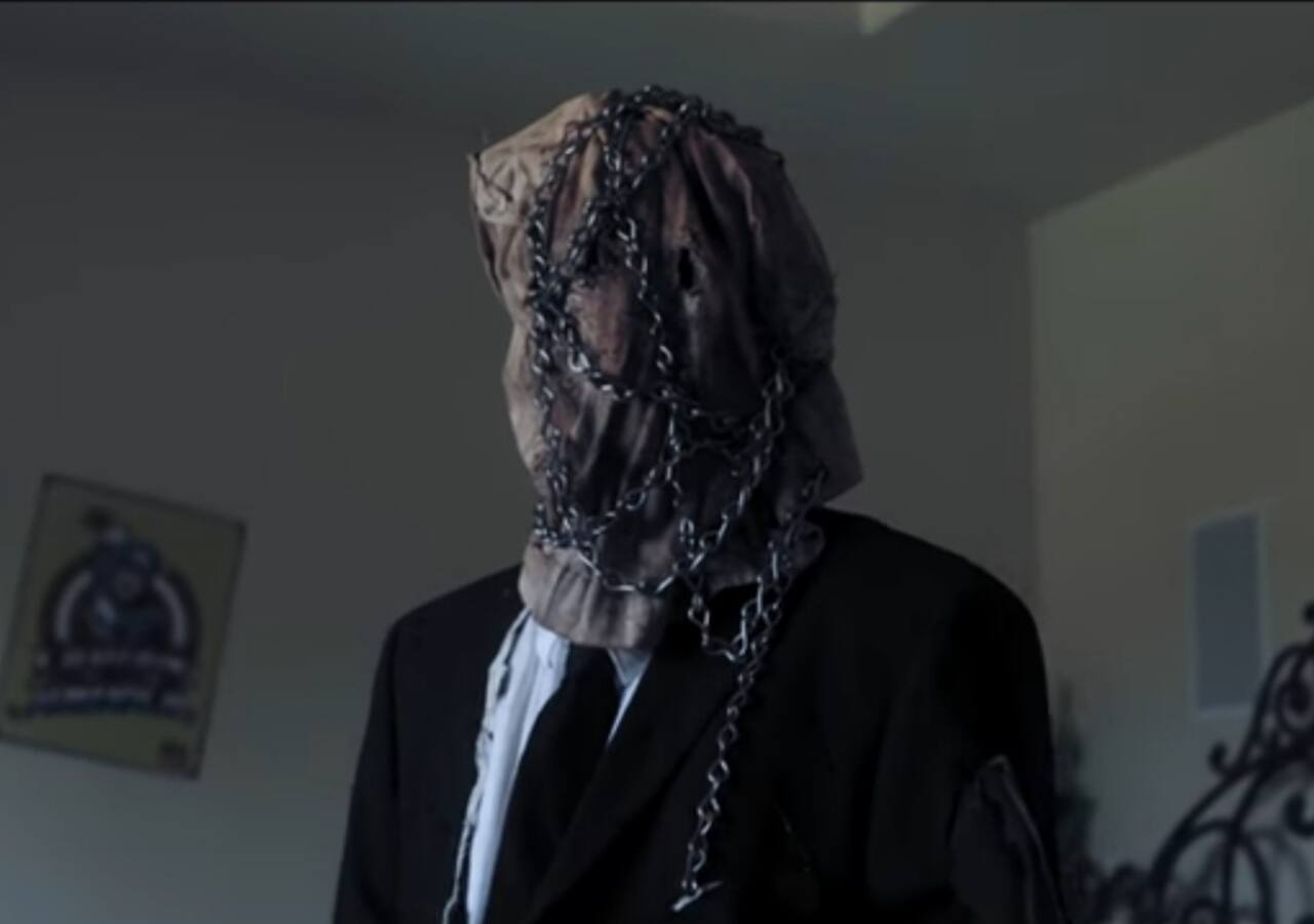 curve the smiling man top 10 terrifying short horror film on youtube ...