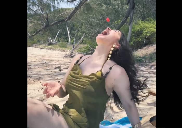 Sara Tendulkar Strawberry