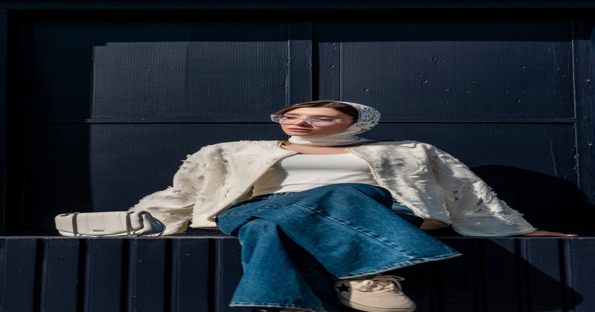Elegant Scarves for Women – Stylish, Soft & Perfect for Any Occasion!