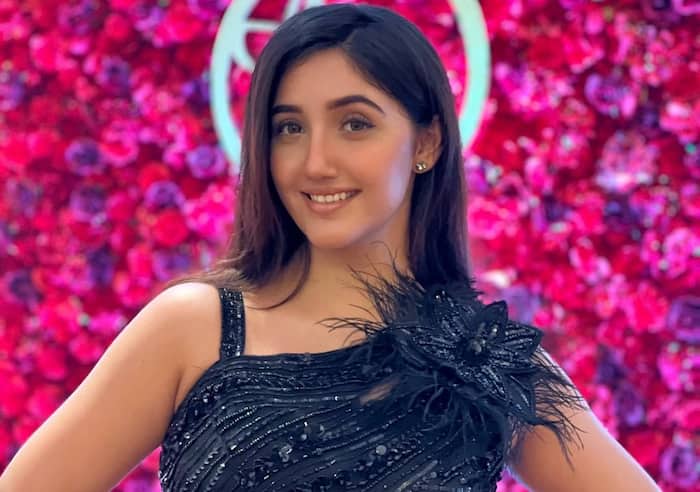 Ashnoor Kaur Bold And Hot In Black Long Flared Dress Latest Photoshoot ashnoor-kaur-bold-and-hot-in-black-long-flared-dress-latest-photoshoot