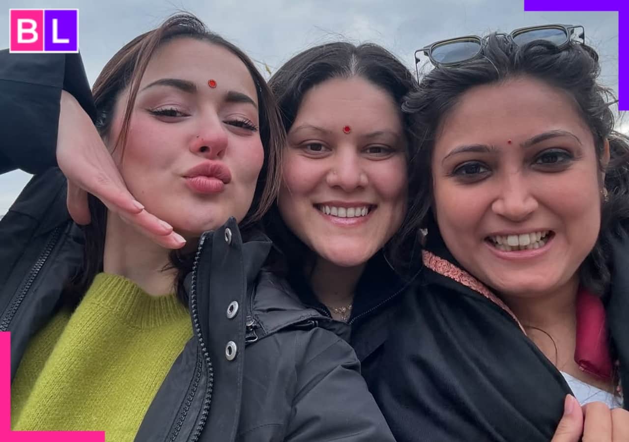 Pakistani actress Hania Aamir trolled for wearing a bindi during Ramzan, netizens say ‘Trying to gain Indian audience…’ Pakistani actress Hania Aamir trolled for wearing a bindi during Ramzan, netizens say ‘Trying to gain Indian audience…’