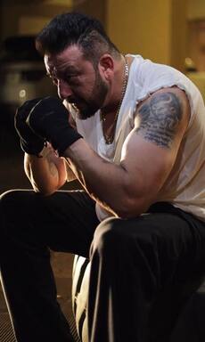 'ऐसा होता तो... मैं बेटी को दोनों पैर तोड़ देता', Sanjay Dutt के बयान से मचा था हाहाकार