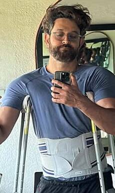 जबरा डांस करने के चक्कर में ऋतिक रोशन ने तुड़वाईं अपनी हड्डियां