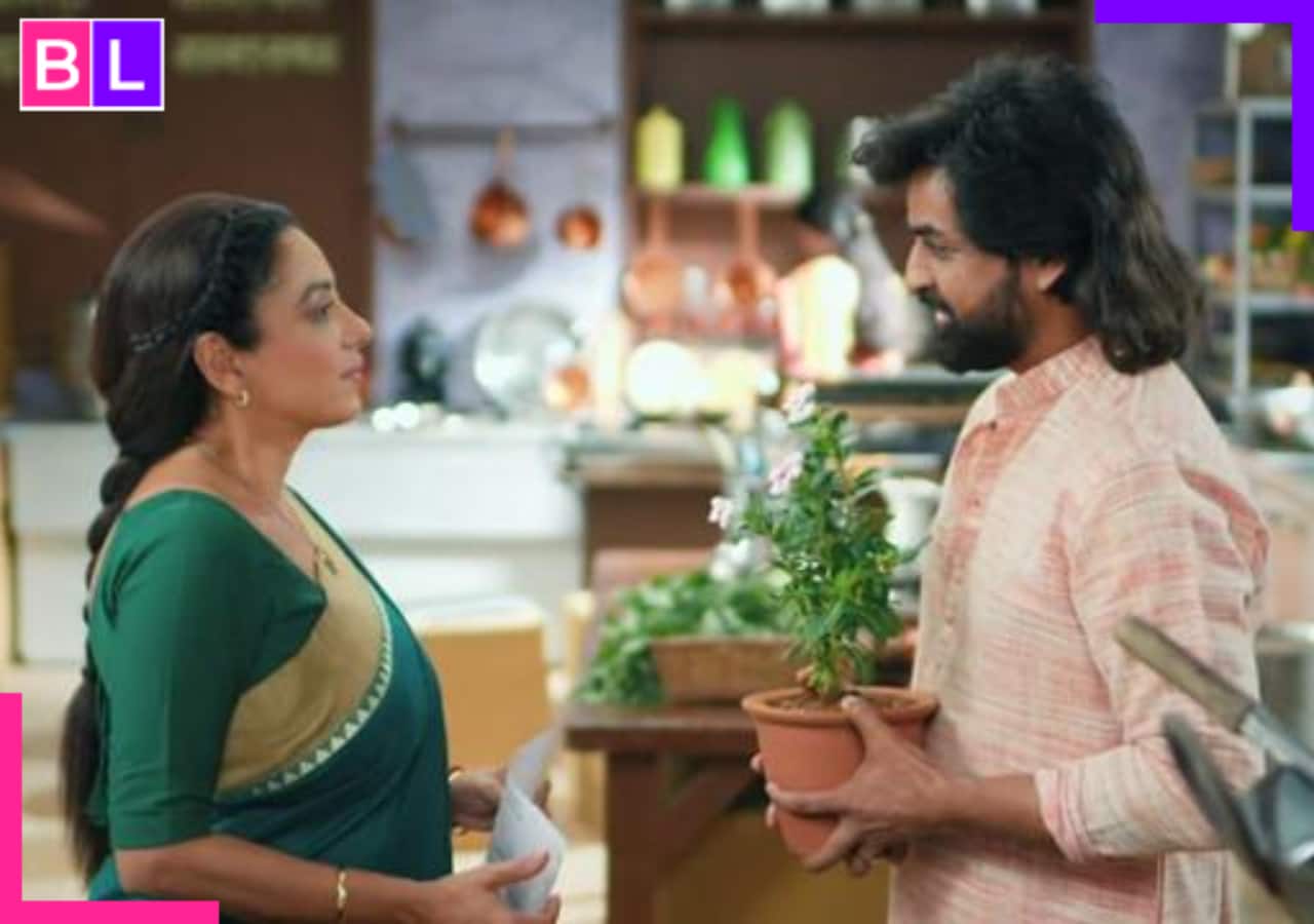 Anupamaa Serial Update Raghav Gives Flowers To Anu Prem Aryan Team Up With Parag Against Anupamaa Serial Update Raghav Gives Flowers To Anu Prem Aryan Team Up With Parag Against