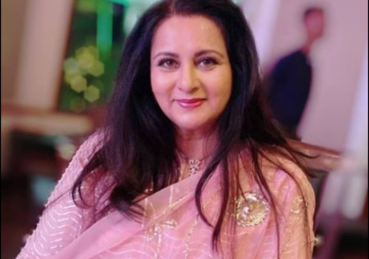 Poonam Dhillon 7