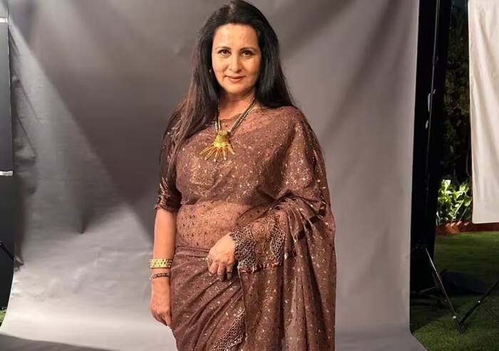 Poonam Dhillon 5