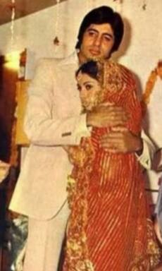 बॉलीवुड की वो 8 एक्ट्रेसेस, जिन्होंने अपना डेब्यू अमिताभ बच्चन के साथ किया