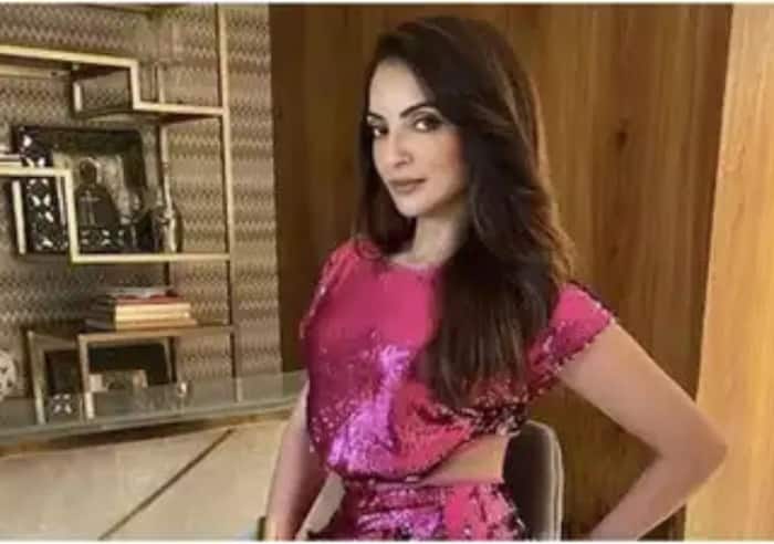 Seema dating app mishap,