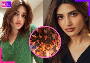 शॉकिंग मोमेंट! Kartik Aaryan के साथ चल रही Sreeleela के साथ फैन ने की बदसलूकी, भीड़ में खींचा हाथ, अनदेखाकर चुपचाप...