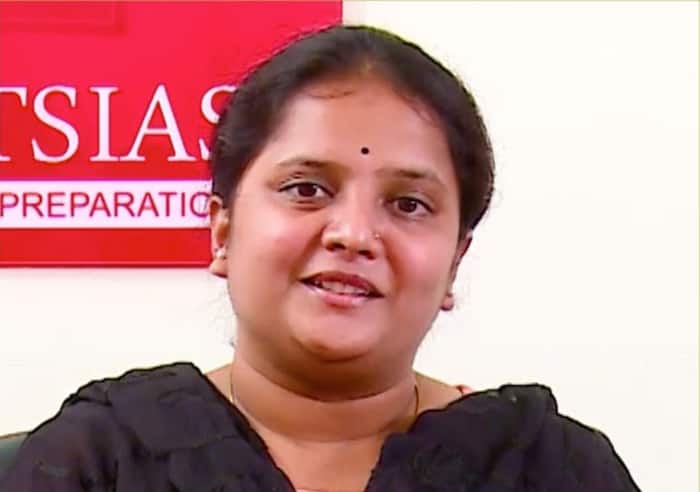 Who is the actress who turned IAS