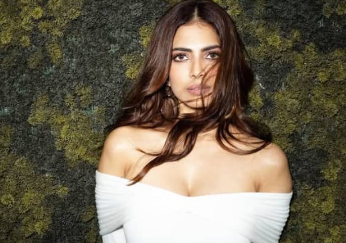 malavika mohanan gave intimate scenes shares experience