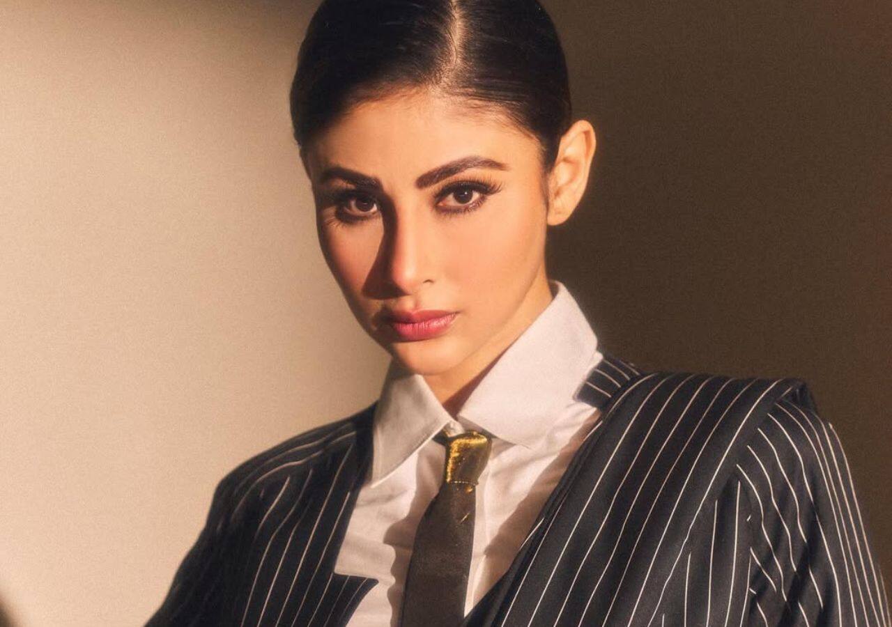 mouni roy naagin
