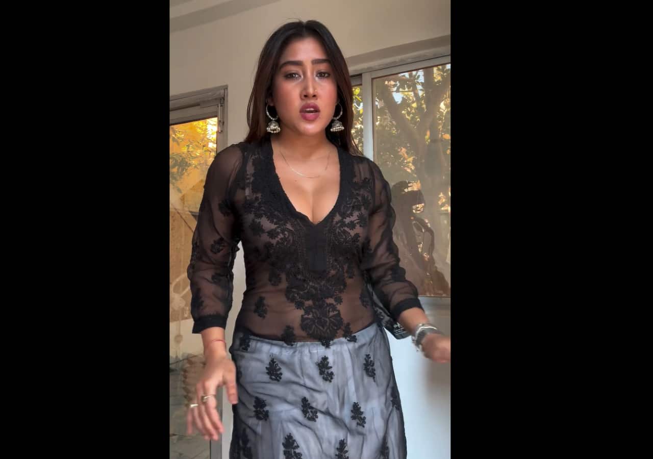 Sofia Ansari Sensuous Look In Black Transparent Kurta photos goes viral